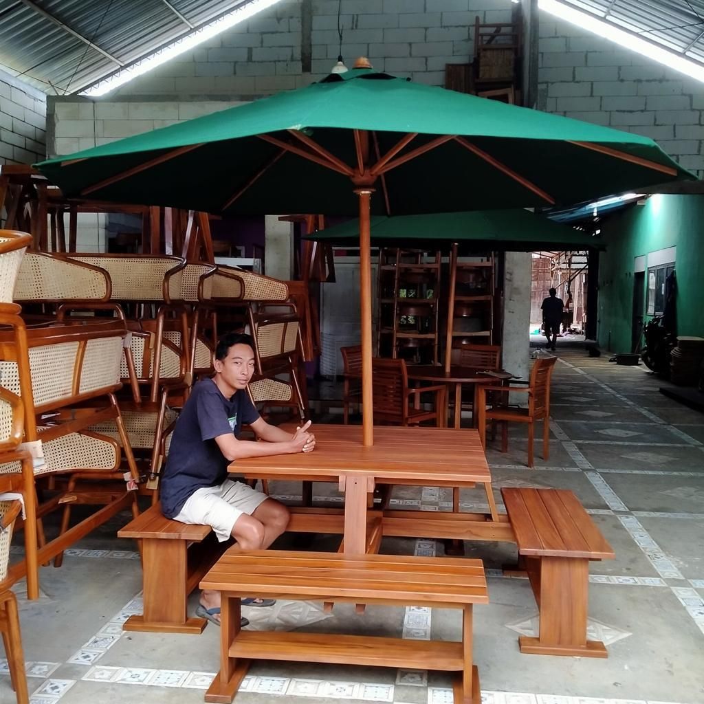 Agung Nor Kusuma Irawanto - Pemilik Akasuma Furniture Jepara